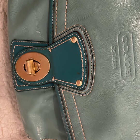 Coach Bag - Picture 2 of 7